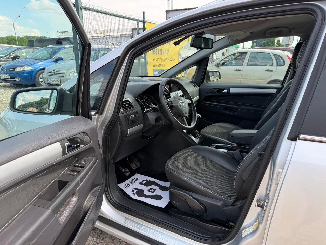 Opel Zafira 6