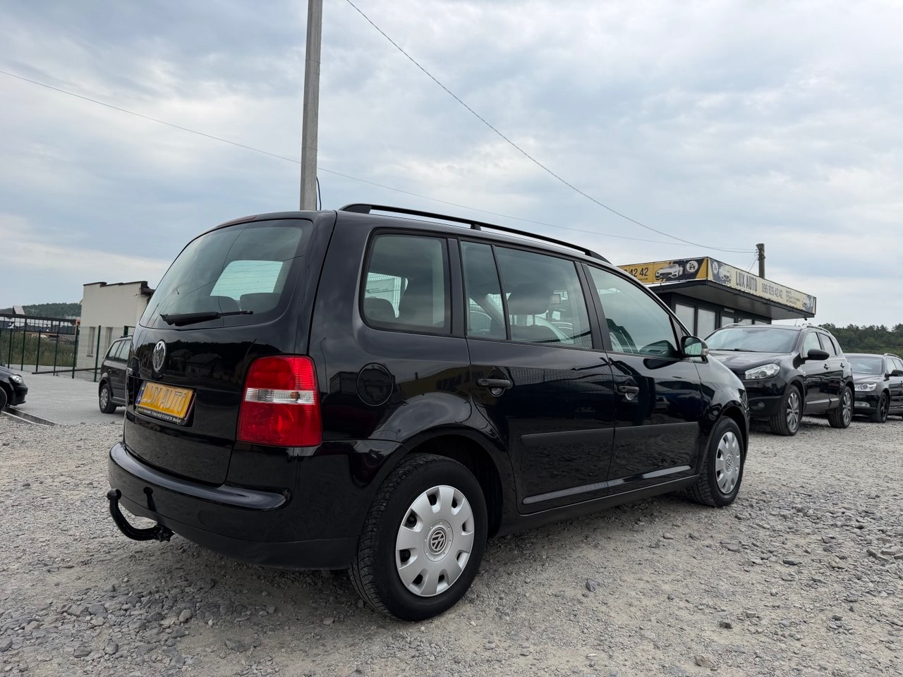 Volkswagen Touran 5