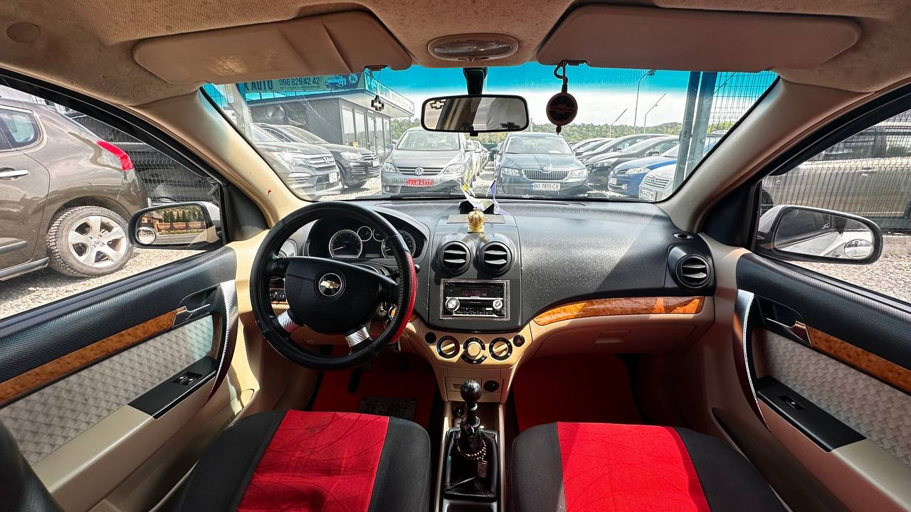 Chevrolet Aveo 9