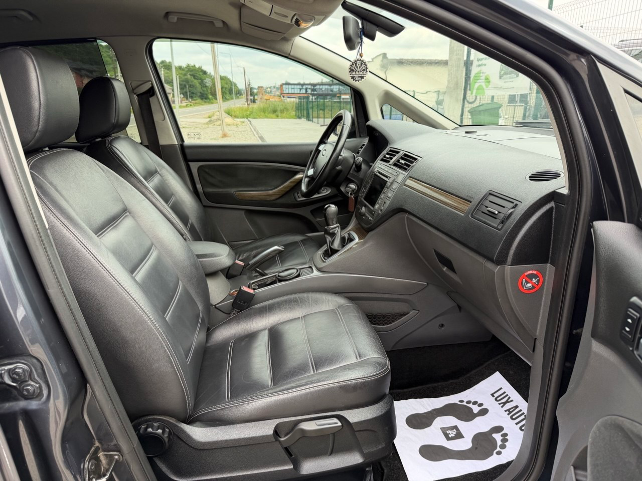 Ford C-MAX 10
