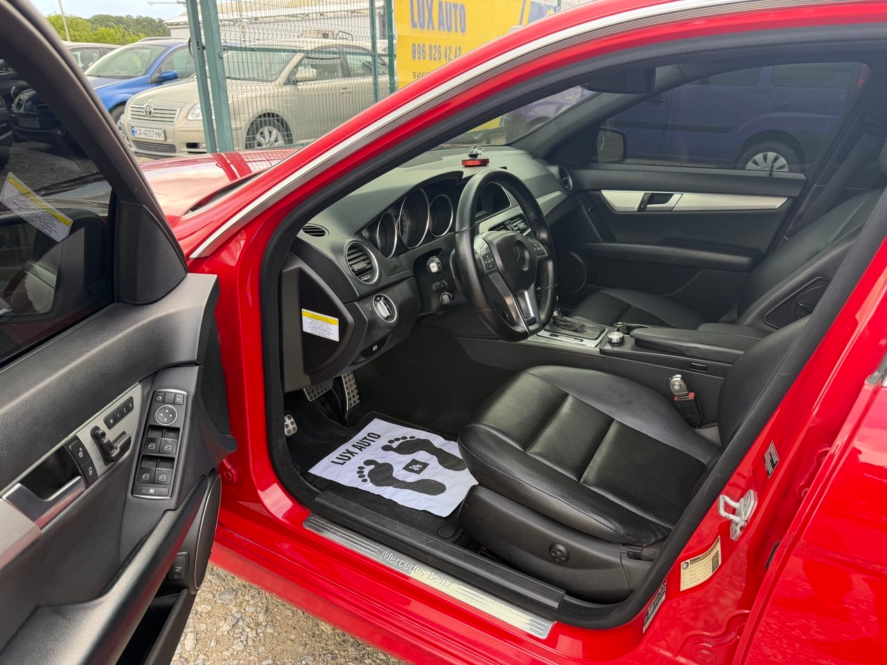 Mercedes-Benz C 250 7