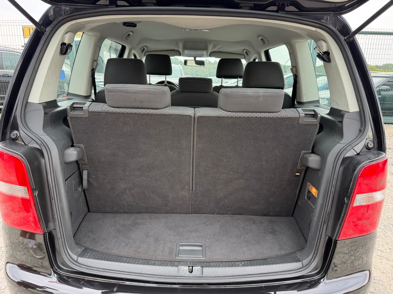 Volkswagen Touran 10