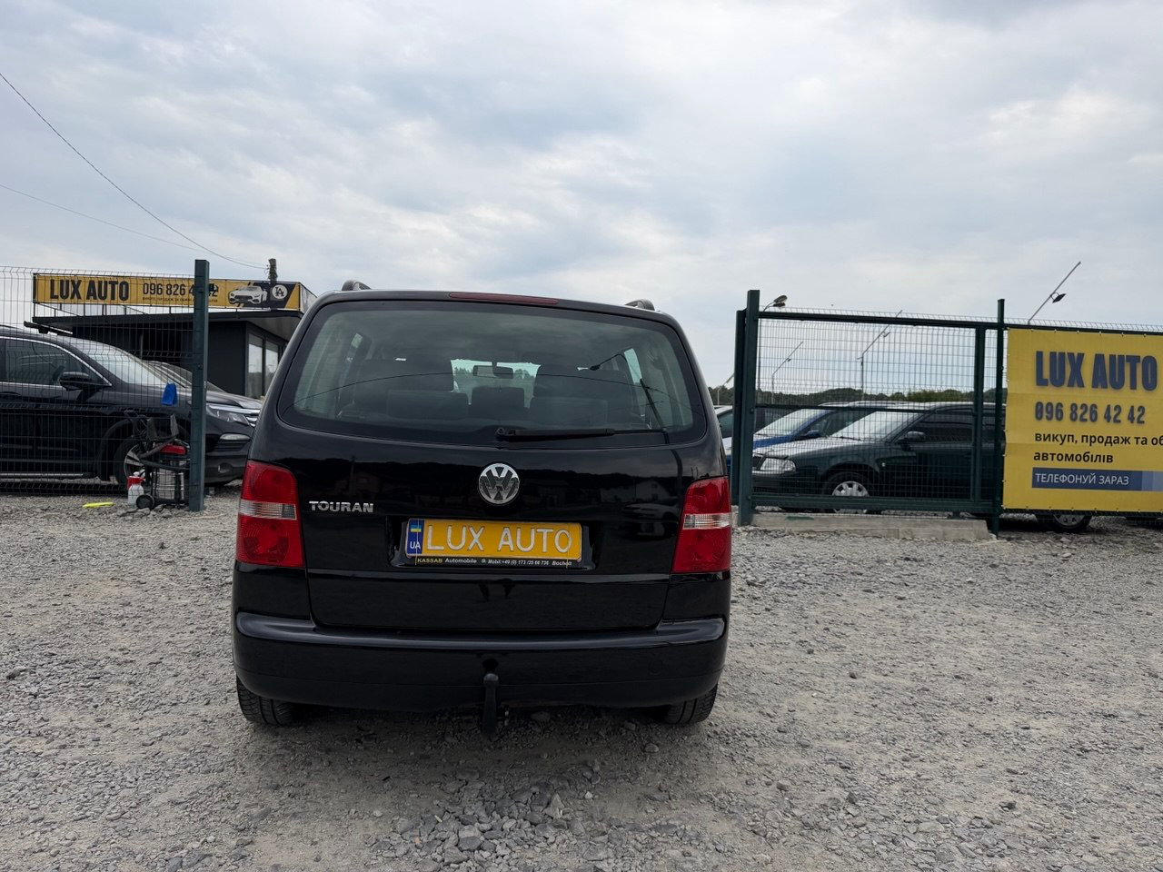 Volkswagen Touran 2