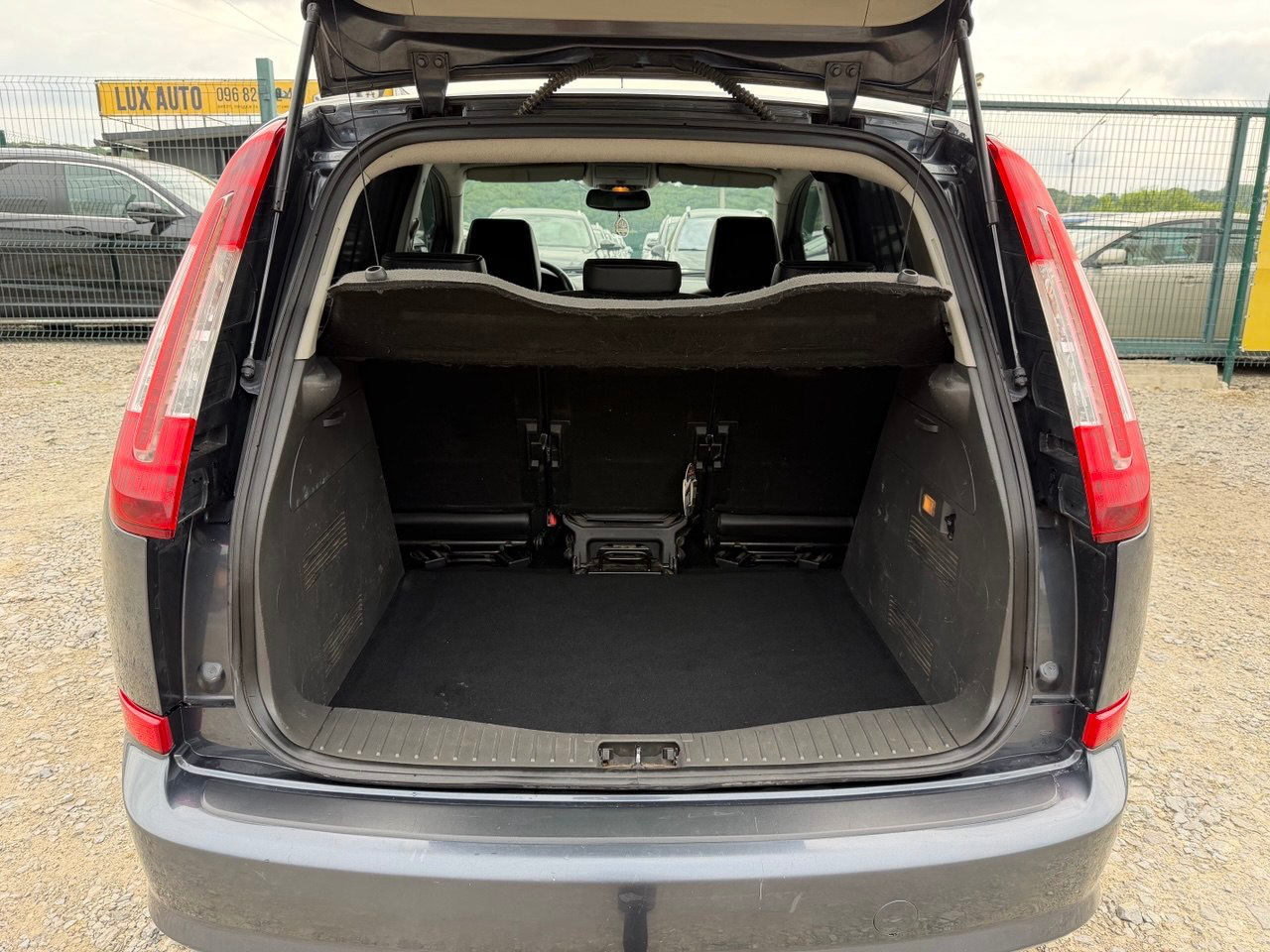 Ford C-MAX 11