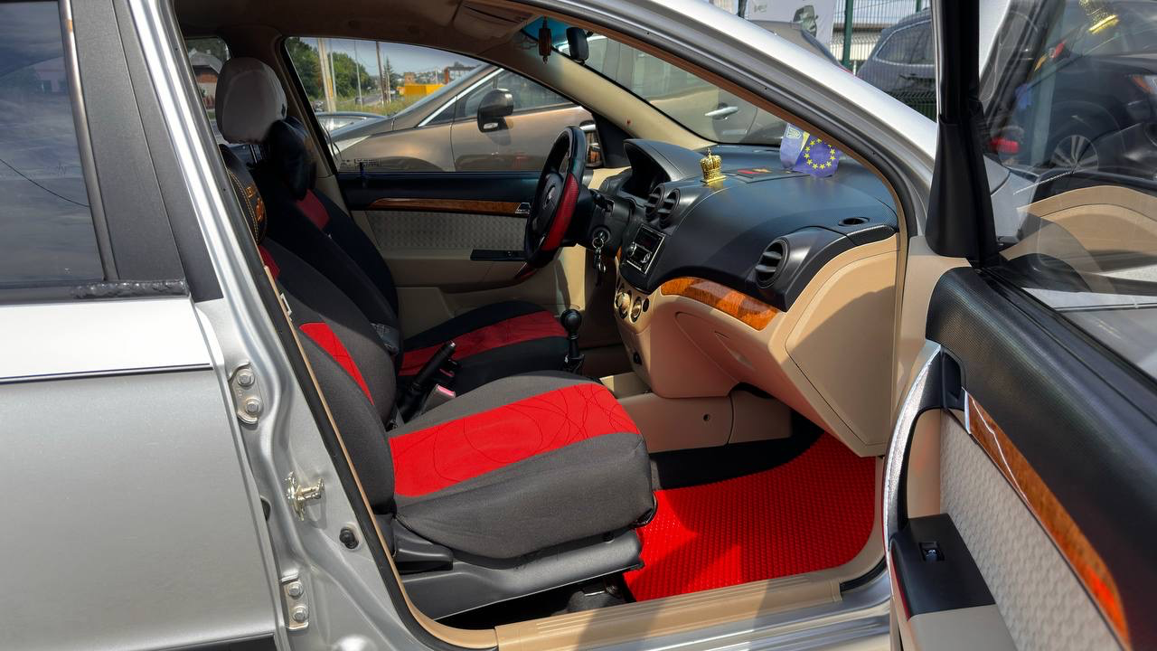 Chevrolet Aveo 8