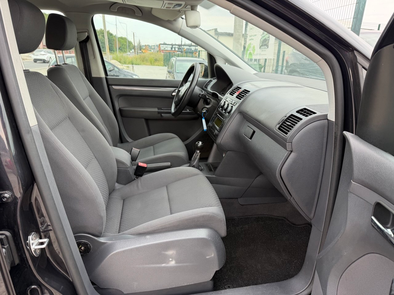 Volkswagen Touran 7