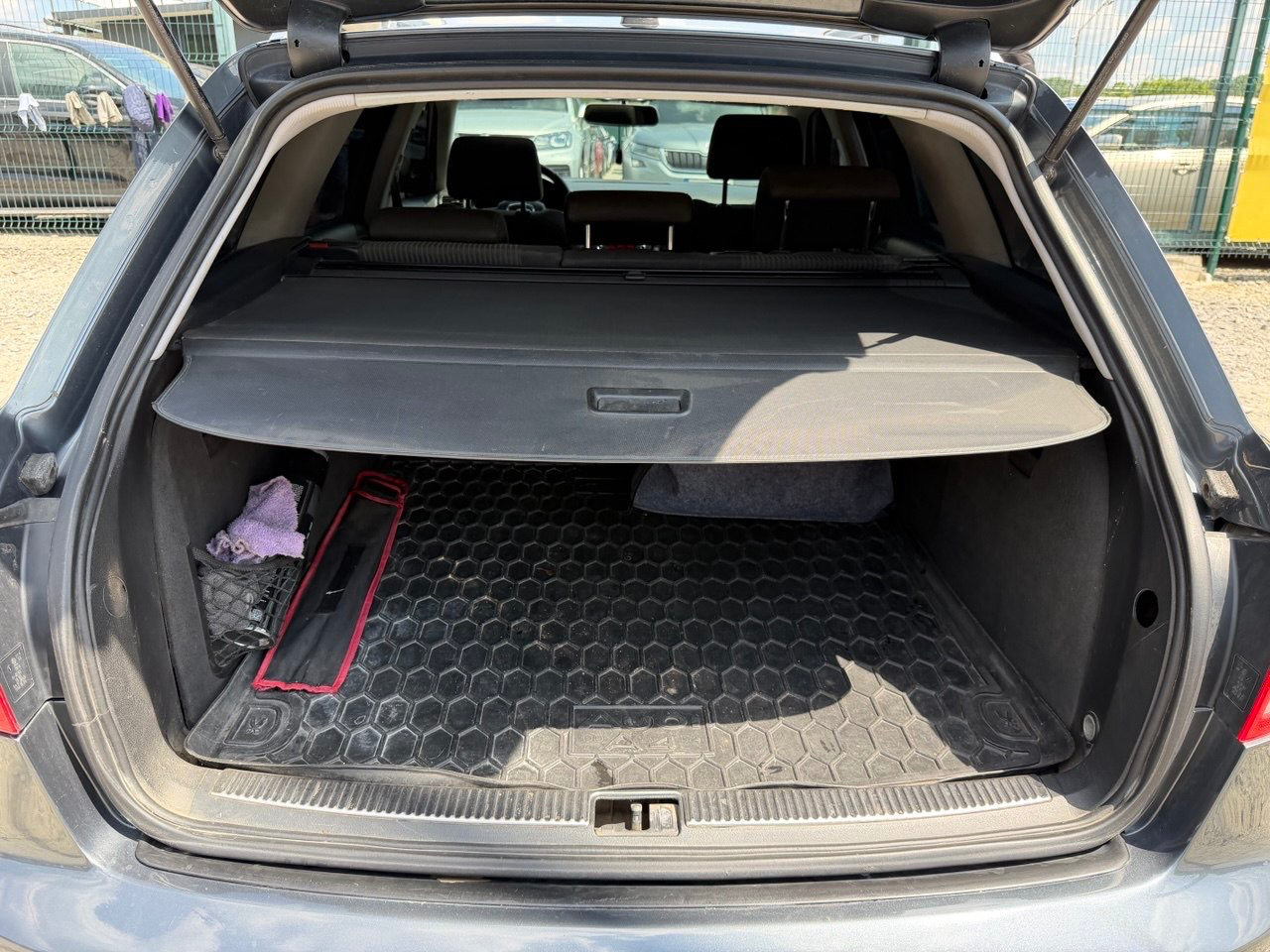 Audi A4 B7 9