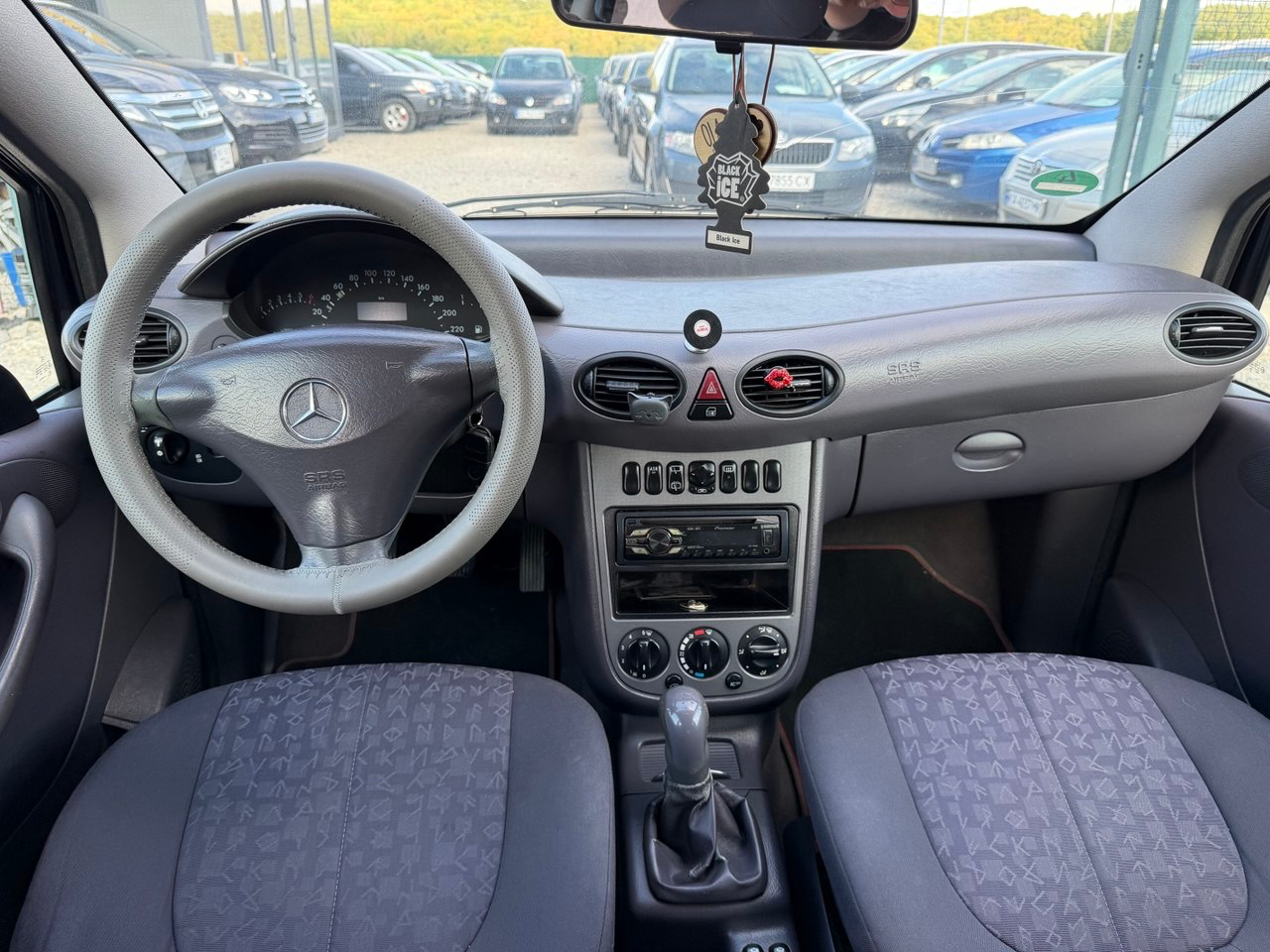 Mercedes-Benz A 140 11